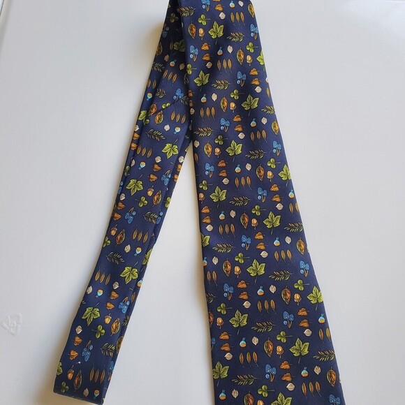 Salvatore Ferragamo 100% Silk Tie Leaves Mushroom Acorn Blue Made in Italy - Picture 4 of 13